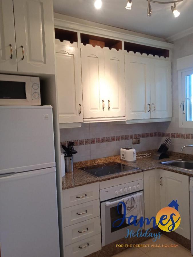 Playa Golf R5 1St Floor Apartment With Comm Pool P248 Orihuela Exteriör bild