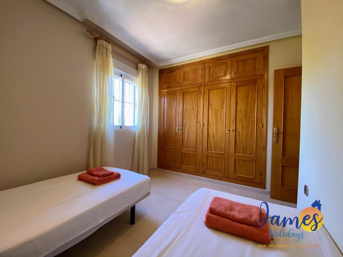 Playa Golf R5 1St Floor Apartment With Comm Pool P248 Orihuela Exteriör bild